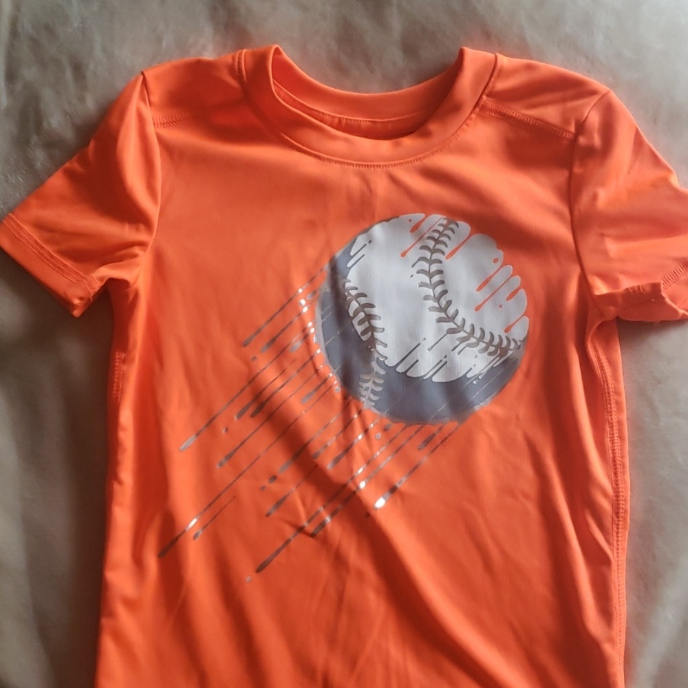 Boys Graphic Dri Fit tee